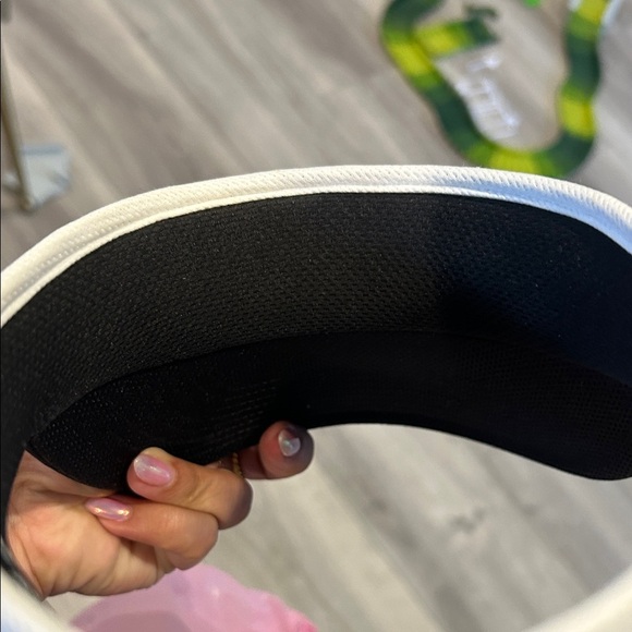 Adidas Black and White Sports Visor - Picture 4 of 8